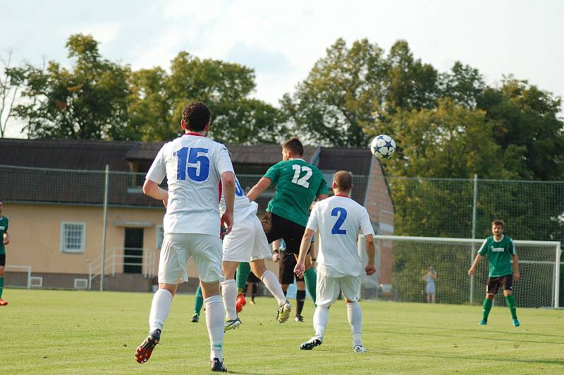 Rokycanští fotbalisté zaváhali ve 3. kole krajského přeboru. Prohráli ve Vejprnicích 1:2.