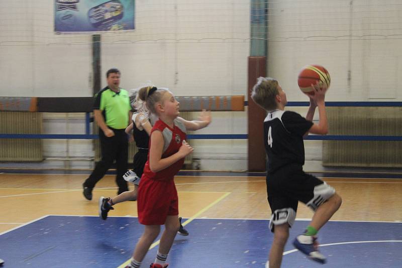 Mladí basketbalisté Rokycan porazili v přeboru U11 dvakrát Klatovy.