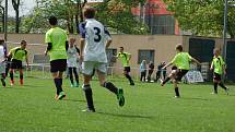 Ve fotbalové krajské soutěži žáků podlehla rezerva FC Rokycany fyzicky vyspělejšímu soupeři z Horšovského Týna 2:7 po poločase 0:2.