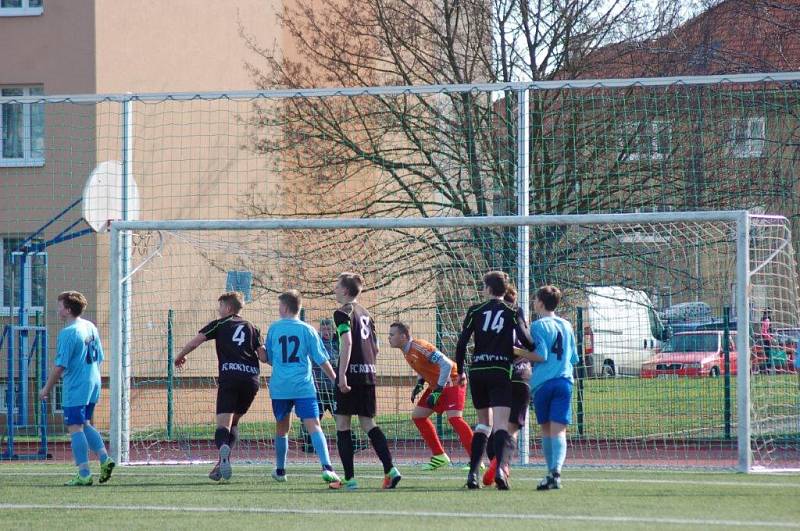 Fotbaloví starší žáci FC Rokycany válí v krajském přeboru.