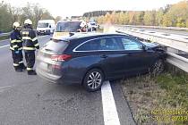Nehoda na 46. kilometru dálnice D5 u Kařezu, 30. 10. 2023.