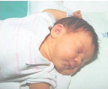 Žaneta HAVLOVÁ z Kozojed si poprvé zakřičela na sále rokycanské porodnice 29. září. Narodila se v půl sedmé ráno. Manželé Žaneta a Aleš věděli dopředu, že i jejich druhé dítě bude holčička. Žanetka vážila 3550 gramů, měřila 49 cm.