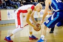 KAPITÁN. Křídlo Jan Pavlík patří k nejzkušenějším basketbalistům Lions. 