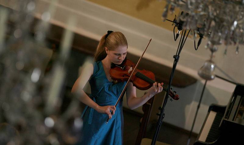 Concertino Prague, 47. ročník Mezinárodní rozhlasové soutěže mladých hudebníků, koncert v Maškarním sále Státního zámku v Českém Krumlově. 