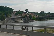 Rekonstrukce mostu v Týně nad Vltavou. Červenec 2023.