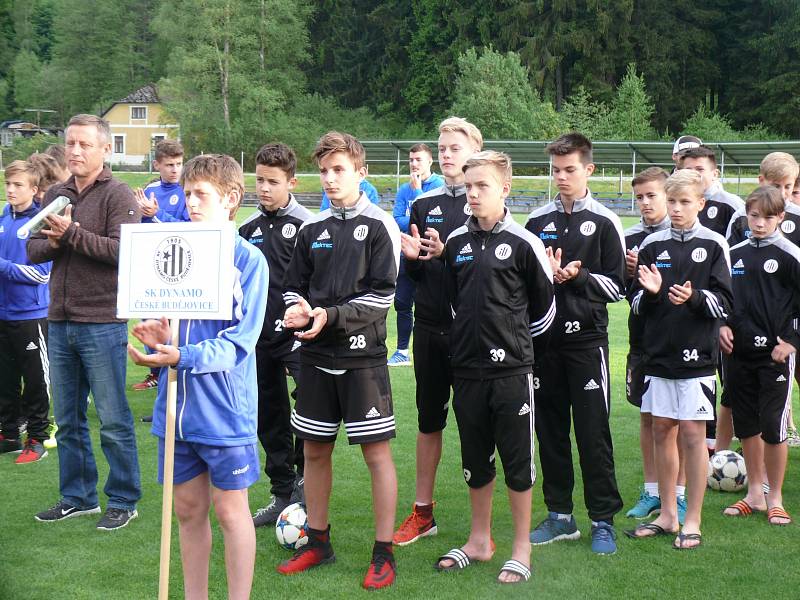 Magic Cup 2017. Atraktivní fotbalový turnaj v Loučovicích, Vyšším Brodě a Dolním Dvořišti