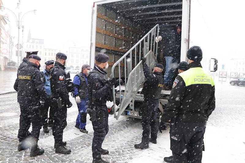 Policie se připravuje na demonstraci v Českých Budějovicích