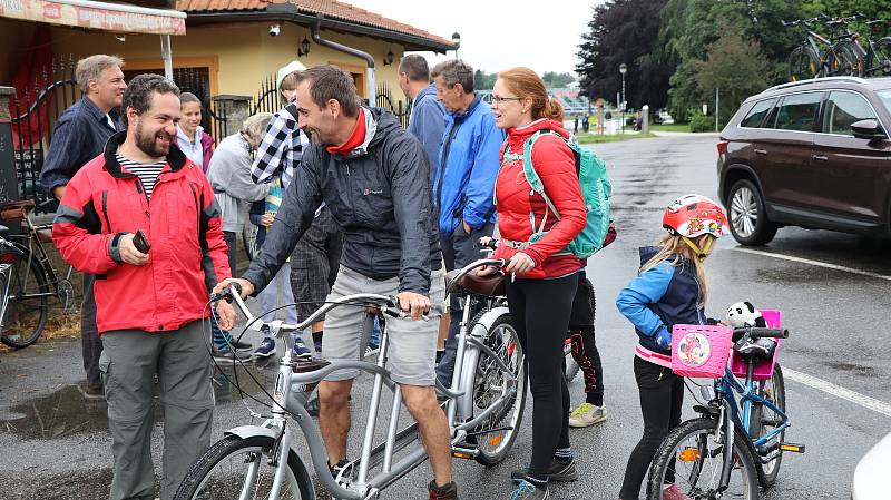 Šestý ročník cyklozávodu Zrezlá šlapka v Týně nad Vltavou.