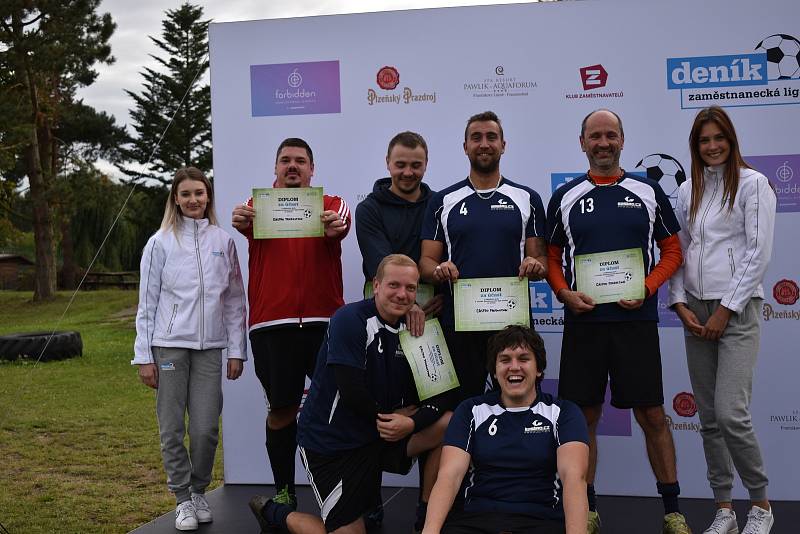 Ve středu se na hřišti Jihočeské univerzity v Českých Budějovicích uskutečnil 2. ročník Zaměstnanecké ligy Deníku. Na pátém místě skončil tým společnosti Gastro Production.