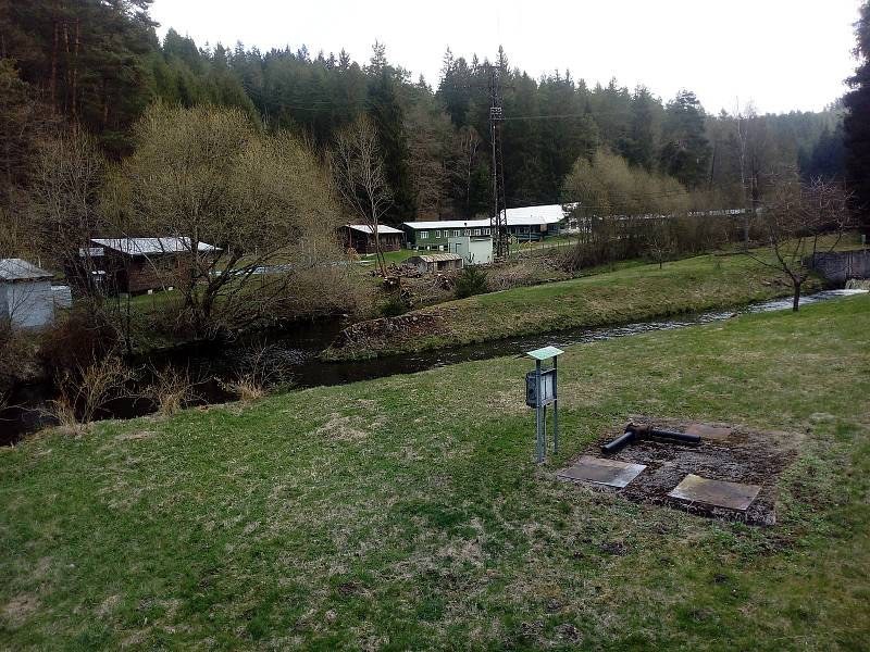 Vydejte se na výlet na rozhlednu Hradištský vrch a hrad Sokolčí i vy.