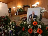 Filmový architekt a scénograf Jindřich Goetz měl 16. března pohřeb na Lesním hřbitově v Písku. Zemřel ve věku 76 let, žil v Nové Vsi U Protivína.
