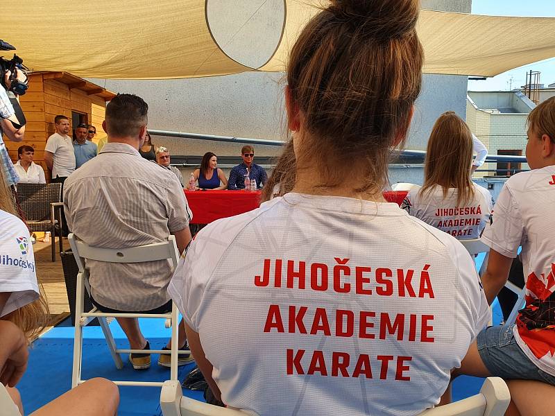 Krajské centrum mládeže – Jihočeská akademie karate