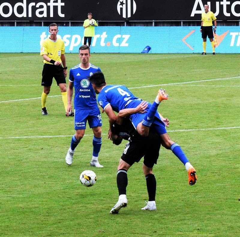 FORTUNA:LIGA: Dynamo ČB - Mladá Boleslav 0:2 (0:0).