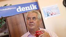 Kandidát na prezidenta Miloš Zeman odpovídal na dotazy čtenářů Deníku v online rozhovoru.