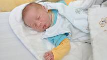 Vojtěch Dolák z Myslíva. Vojtík se narodil 10. 6. 2020 v 18.07 hodin a jeho porodní váha byla 3 340 g. Z narození miminka měli všichni doma velikou radost.