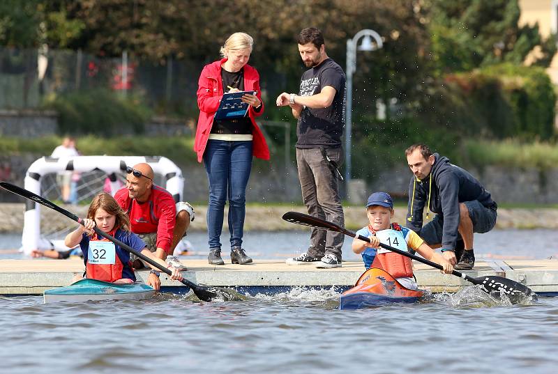 V sobotu, 9. září, se na levém břehu řeky sešli milovníci vodních sportů z Týna nad Vltavou a okolí 2. vltavotýnských vodáckých slavnostech. Součástí slavností byl i závod Mezi Mosty a LAKER Marathon.