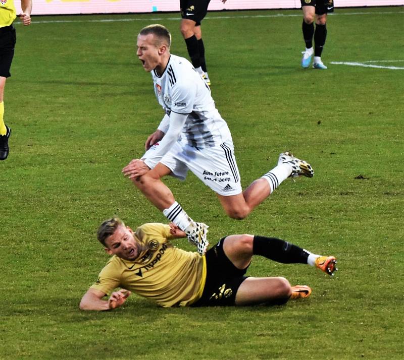 Fotbalový MOL Cup: Dynamo České Budějovice - Zbrojovka Brno 2:1 (2:0).