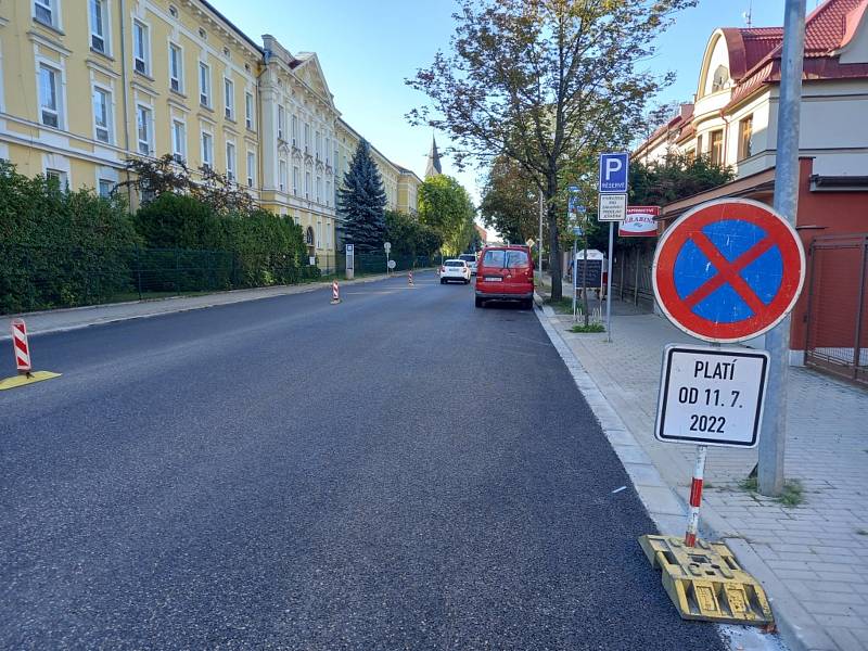 Opravy ulice Boženy Němcové.