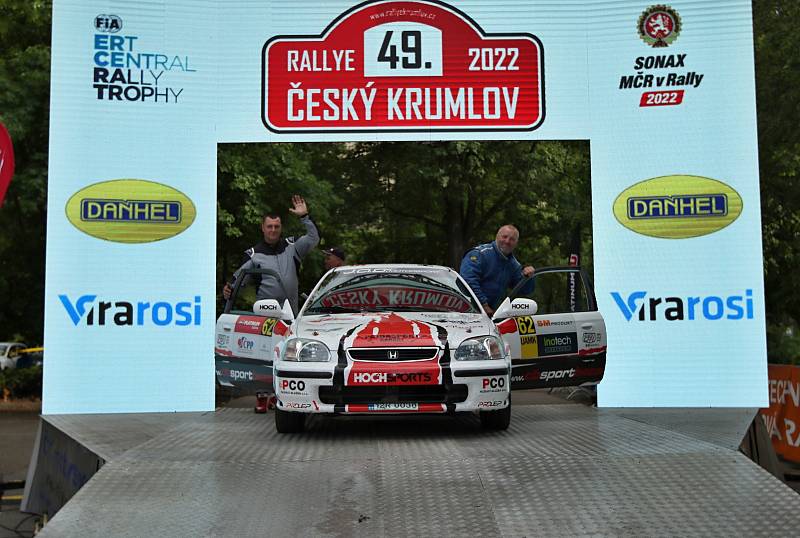 Jan Jinderle s Jiřím Jevickým vyhráli svou třídu na Rallye Český Krumlov.