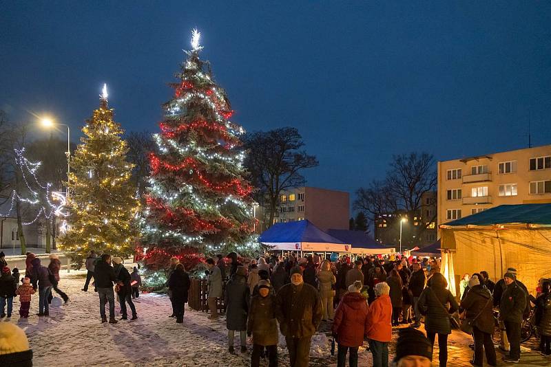 Advent odstartovali v neděli ve Zlivi.