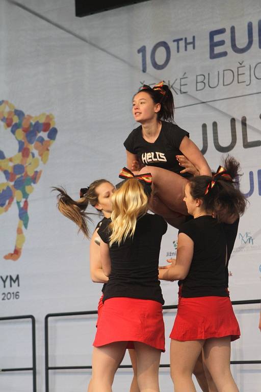 Mezinárodní gymnastické soutěže Eurogym začne v Českých Budějovicích přesně za 101 dní. Na snímku gymnastky Cheerleaders.