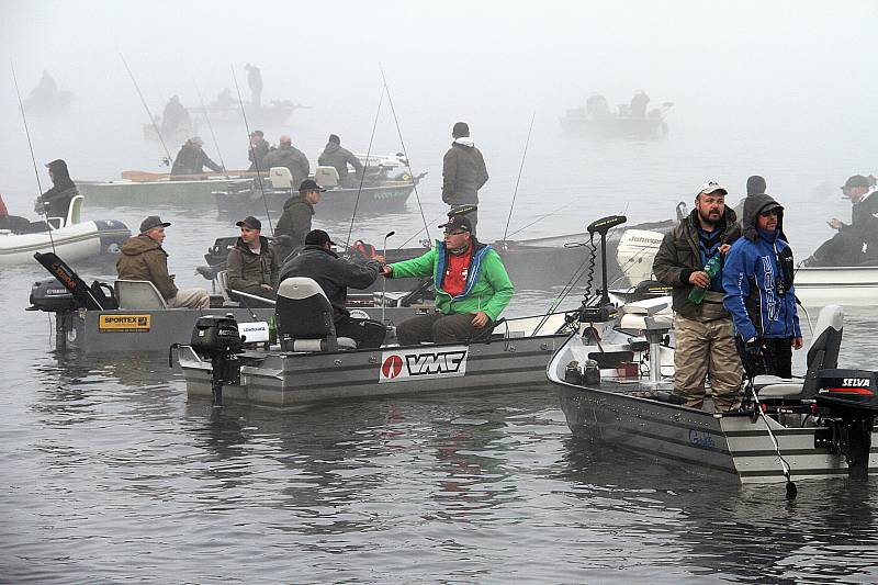 Jeden z největších a nejprestižnějších evropských závodů v lovu dravců z lodi Lake Trophy 2016 se konal od čtvrtka do soboty na Lipně.