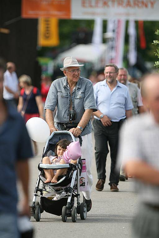 V loňském roce navštívilo českobudějovické výstaviště  při akci Země živitelka přes 100 tisíc náštěvníků. Hlavní nápor očekávají pořadatelé o víkendu.