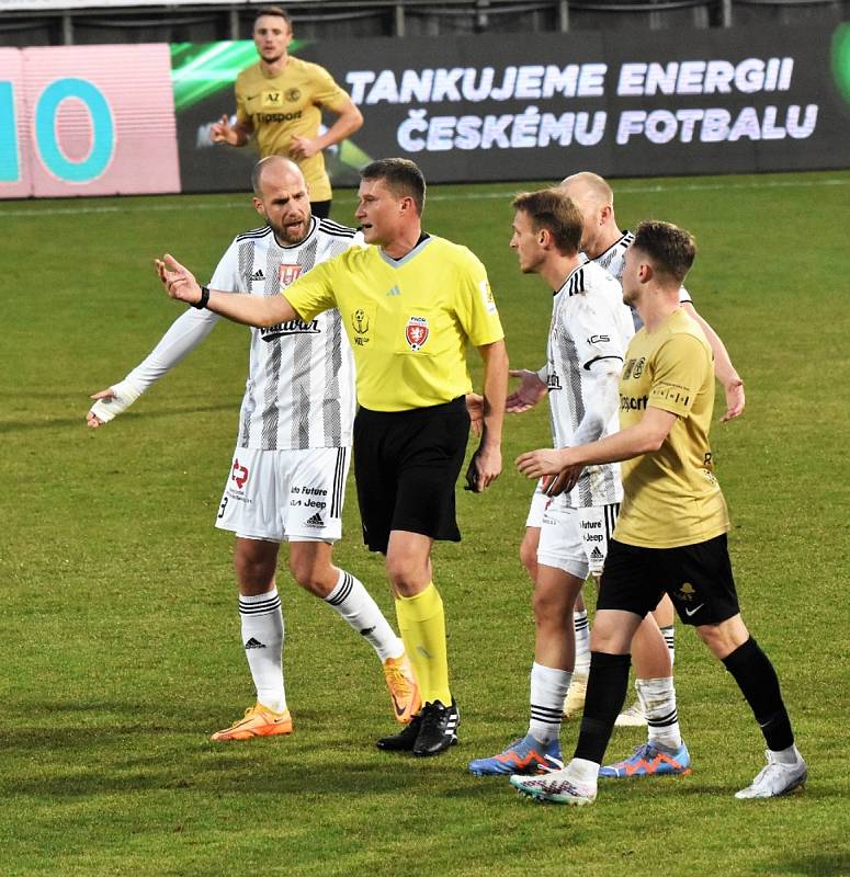 Fotbalový MOL Cup: Dynamo České Budějovice - Zbrojovka Brno 2:1 (2:0).