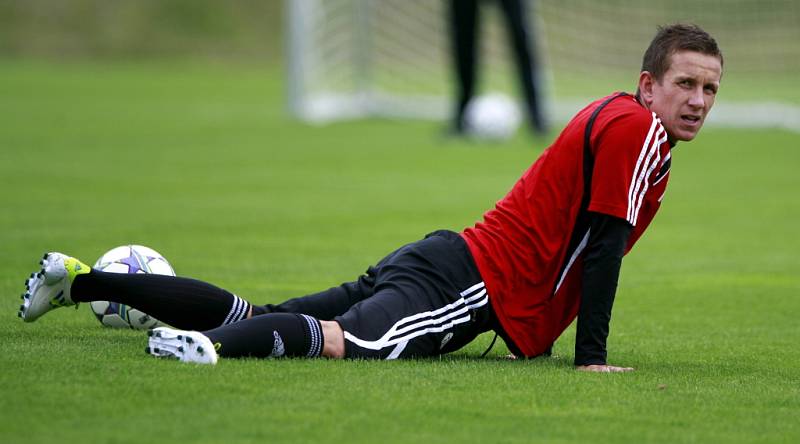 Fotbalisté A-Týmu SK Dynamo České Budějovice zahájili letní přípravu v tréninkovém areálu Složiště. Benát