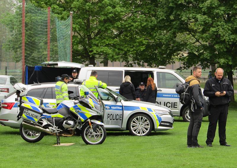 Workshop pro veřejnost Policistou na(ne)čisto se uskutečnil v pátek 6. května v areálu Sportovního klubu policie České Budějovice na Jiráskově nábřeží.