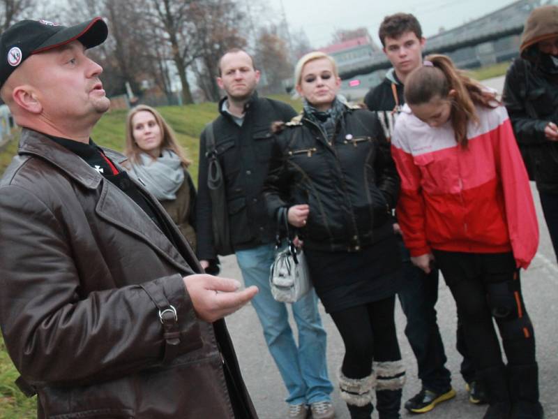 Nedělní protest se obešel bez konfliktů.