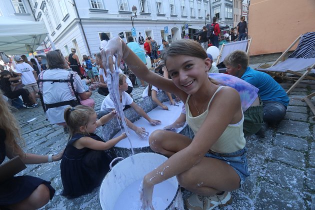 Oblíbená městská slavnost Město lidem, lidé městu odstartovala v pátek v Českých Budějovicích.