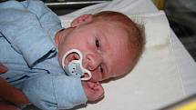 Štěpán Eichner z Prachatic. Prvorozený syn rodičů Petry a Pavla Eichnerových přišel na svět 17. 9. 2021 v 19.00 h. Váha po porodu ukazovala 3,40 kg.