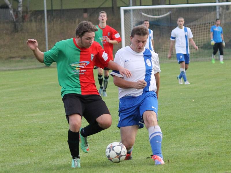 Dolní Bukovsko (v bílém) doma porazilo v I.B Horní Stropnici 3:0. 