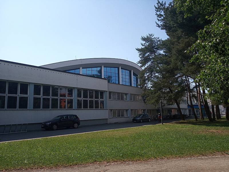 Plavecký stadion na Sokolském ostrově v Českých Budějovicích.