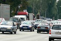 Země živitelka způsobuje každý rok dopravní komplikace.