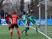 Nejblíž gólu byli fotbalisté Táborska v zápase Tisport ligy s Bohemians v 66. min., míč po střele Zbyňka Musiola ale ze překonaným brankářem Koubou vykopl obránce Bartek.