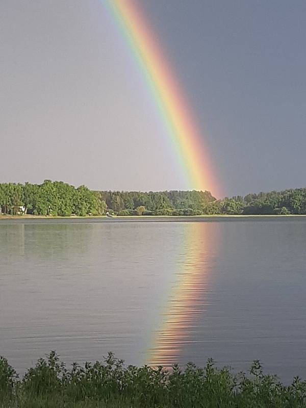 Duha nad rybníkem Dvořiště.