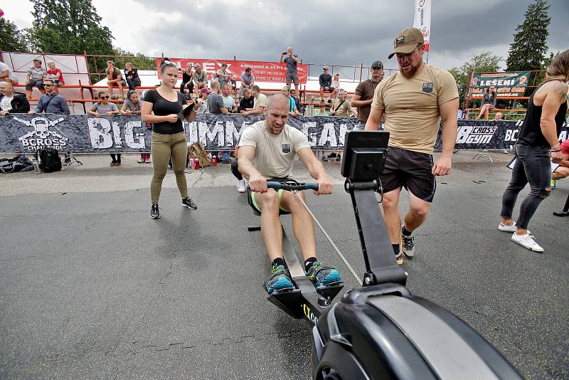 Českobudějovičtí strážníci vyzvali své kolegy k poměření sil při Crossfit challenge České Budějovice.