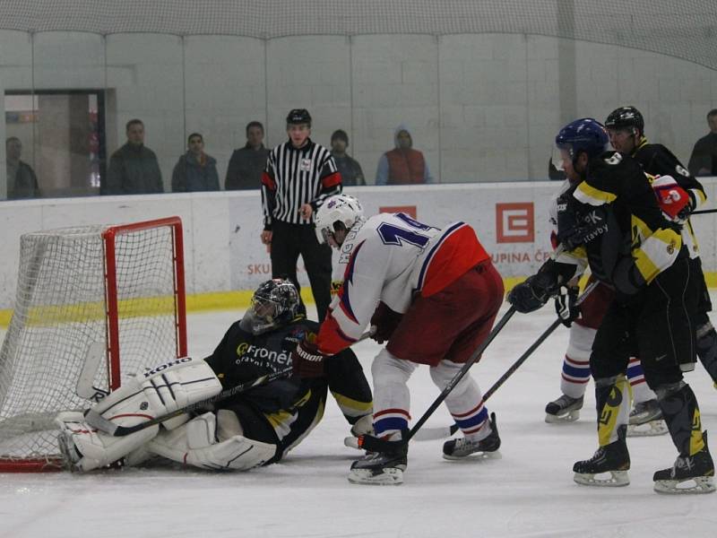 HC David servis porazil v kvalifikaci o baráž o druhou ligu Rakovník 8:2.  