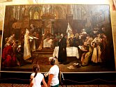 Husitské muzeum v Táboře připomíná mimořádnou výstavou fenomén kazatele Jana Husa, od jehož upálení uplynulo 600 let. Na snímku plátno Václava Brožíka, zachycující Jana Husa na koncilu v Kostnici.