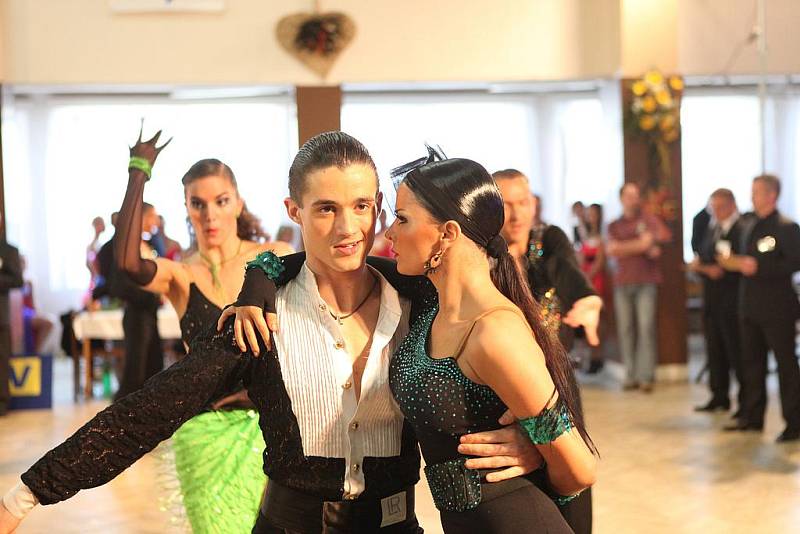 Taneční soutěž Novohradská číše 2011