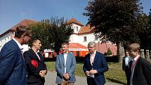 Premiér Babiš s ministrem Havlíčkem navštívili JE Temelín.
