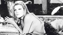 Po natočení komiksové komedie Kdo chce zabít Jessie? (1966) se Schoberová definitivně stala ženským sexsymbolem 60. let.