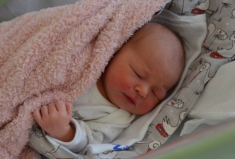 Anna Kůrková z Královy Lhoty. Prvorozená dcera Venduly Kůrkové a Josefa Baka se narodila 6. 3. 2021 ve 2.35 hodin. Při narození vážila 3300 g a měřila 49 cm.