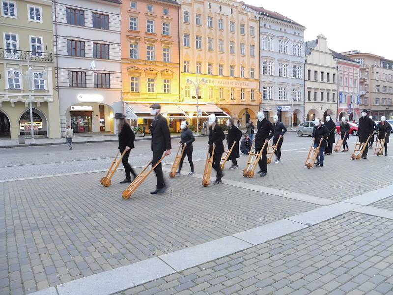 Velikonoční hrkání v době koronaviru.