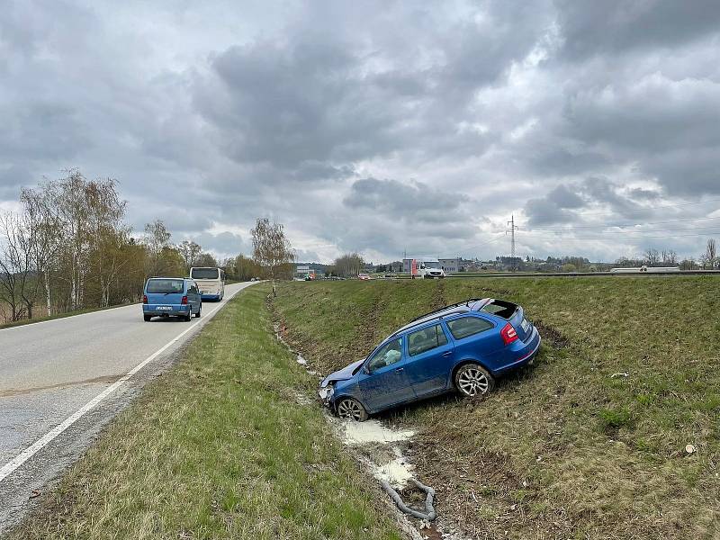 Nehody na čtyřproudovce z Budějovic na Lišov.