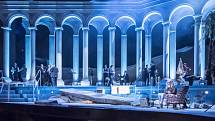Linecké Hudební divadlo uvádí operu Salome, kterou složil Richard Strauss. Výrazně ji zmodernizovalo.