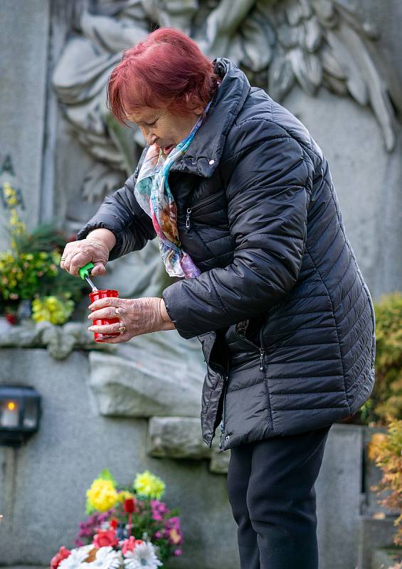 Dušičky v českobudějovickém hřbitově sv. Otýlie