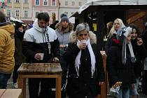 Vánoční trhy v Českých Budějovicích byly v pátek kvůli covidovým opatřením zatím naposledy.